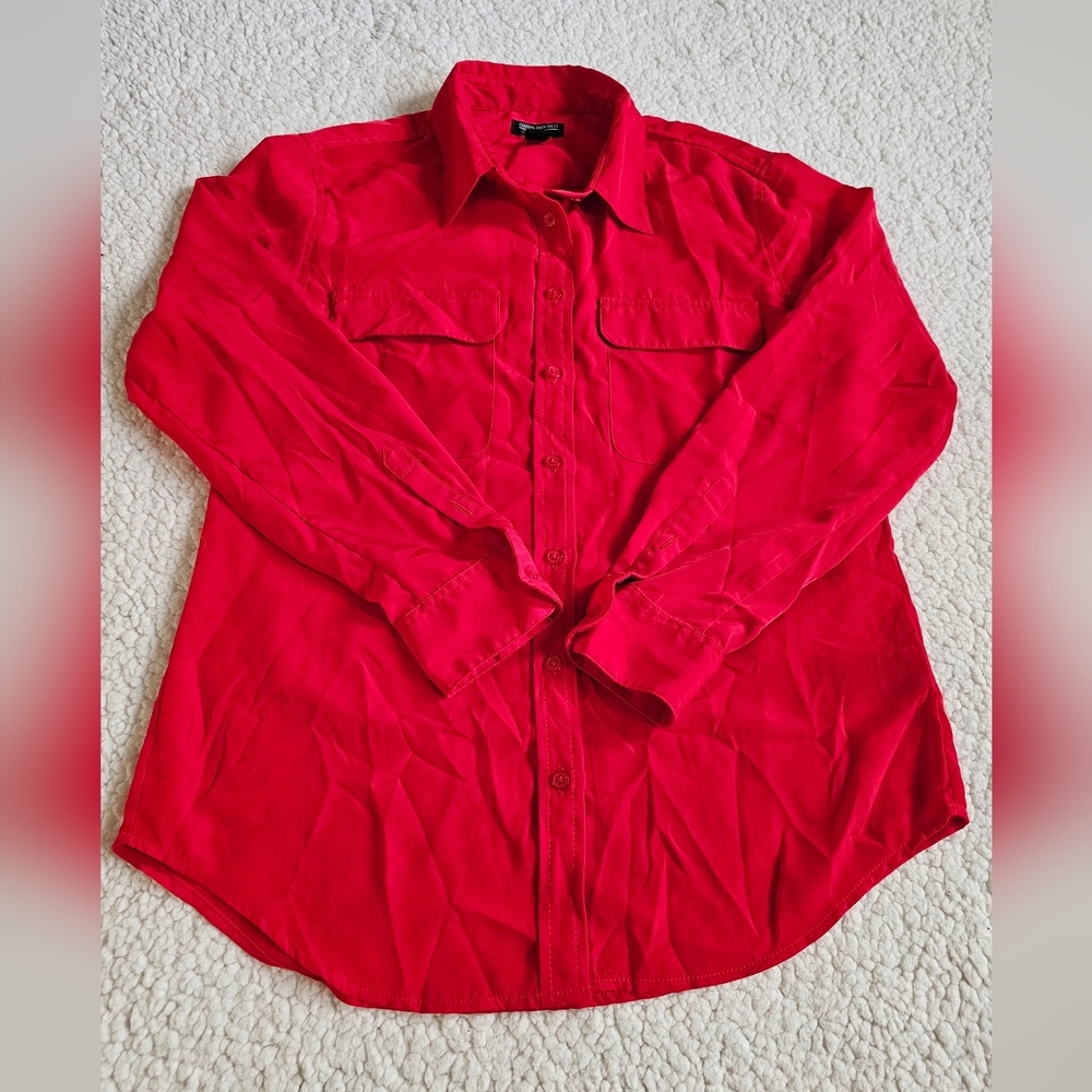 Central Park West Womens M Red Button Down Long Sleeve Pocketed Blouse Shirt